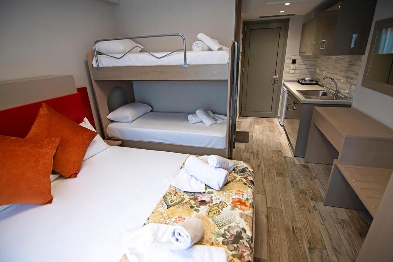 Ippokampos Holidays Apartment Vrasná Екстериор снимка