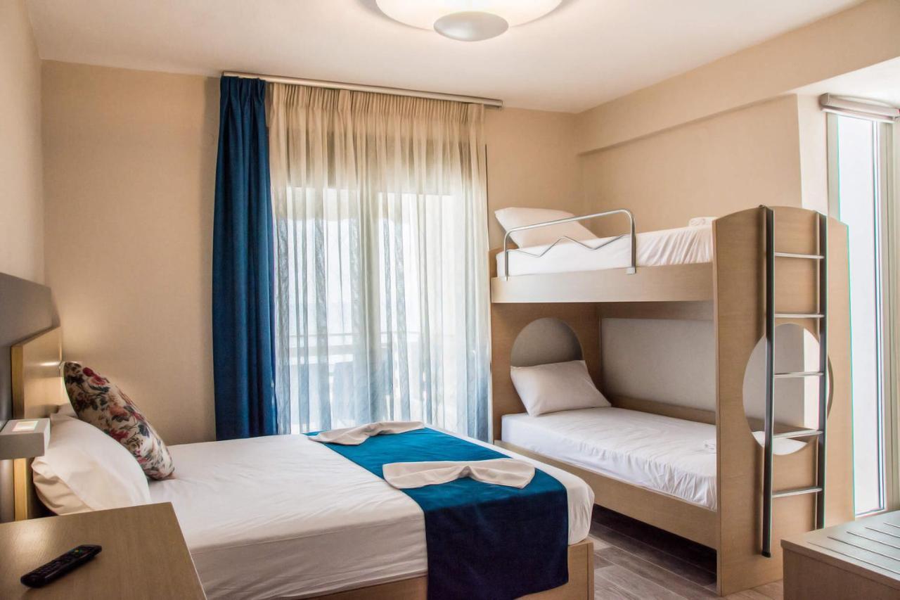 Ippokampos Holidays Apartment Vrasná Екстериор снимка