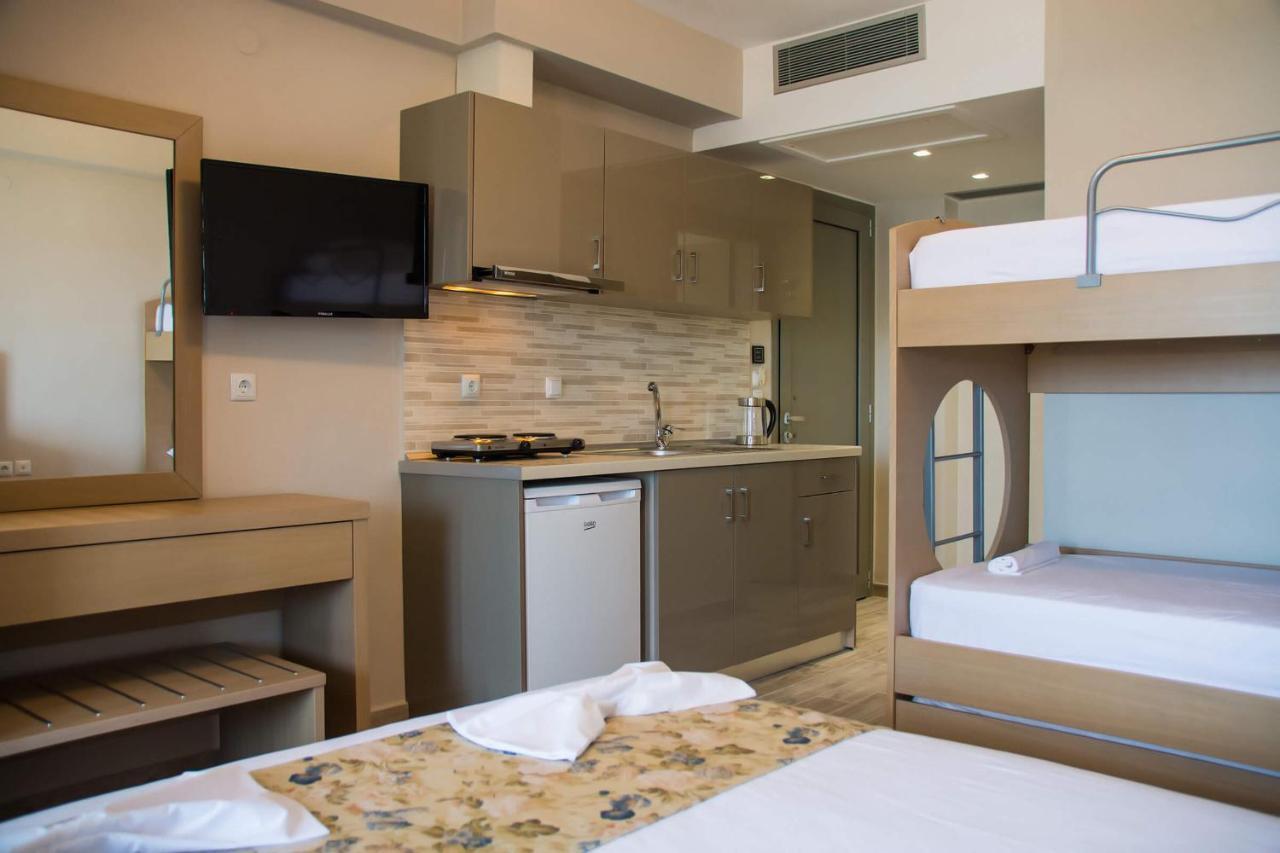 Ippokampos Holidays Apartment Vrasná Екстериор снимка